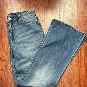 Old Navy Women's Flare Jeans in Dark Blue